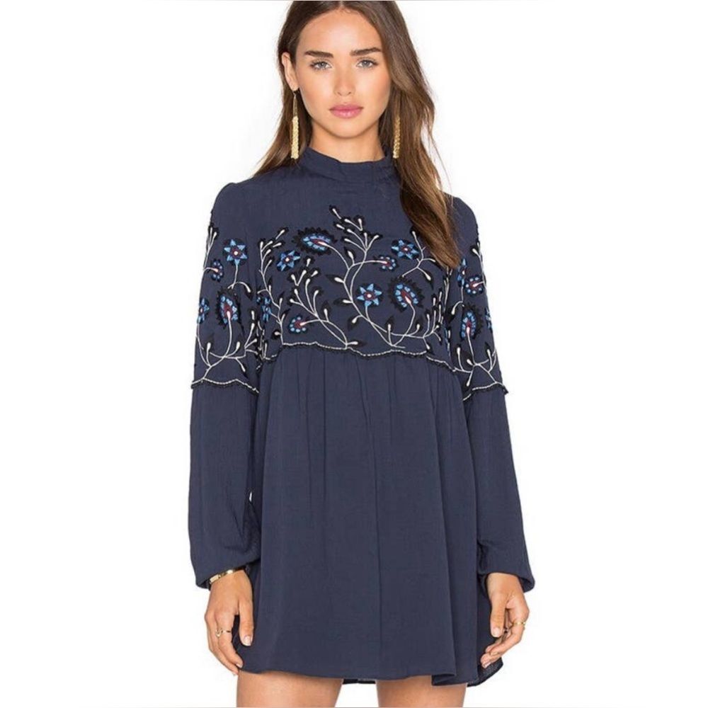 Parker Oversized Navy Blue Boho Floral Stitching Dress, Woman’s Size‎ Small
